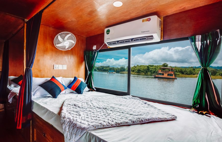 Property Image 17, Ship Image, BookMe Accommodation, Comfortable Stay, Affordable Prices.