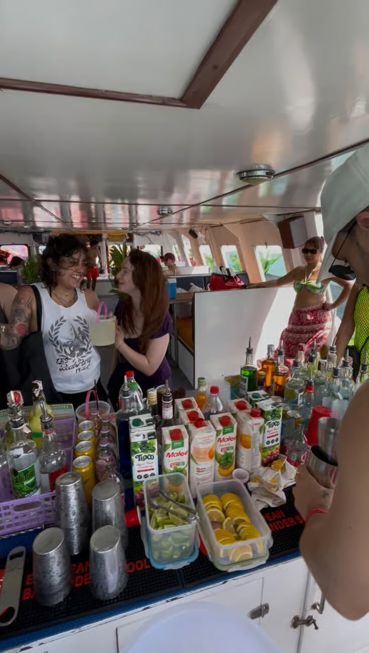 Property Image 18, Ship Image, BookMe Accommodation, Comfortable Stay, Affordable Prices.