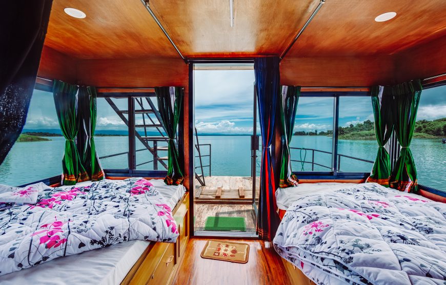 Property Image 1, Ship Image, BookMe Accommodation, Comfortable Stay, Affordable Prices.