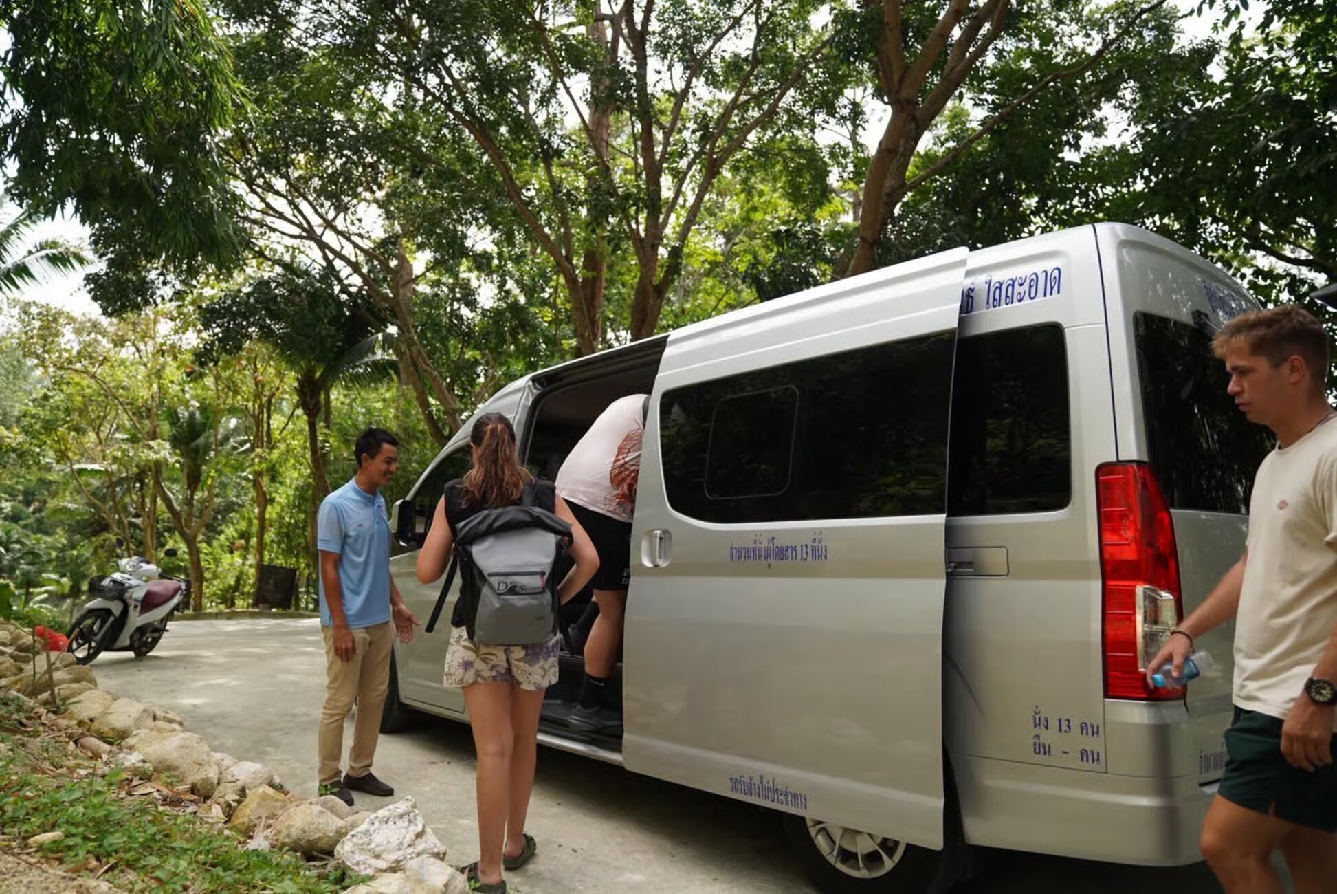 Property Image 1, Ship Image, BookMe Accommodation, Comfortable Stay, Affordable Prices.