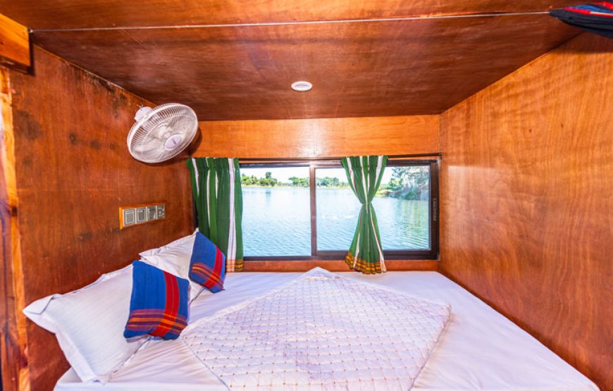 Property Image 11, Ship Image, BookMe Accommodation, Comfortable Stay, Affordable Prices.